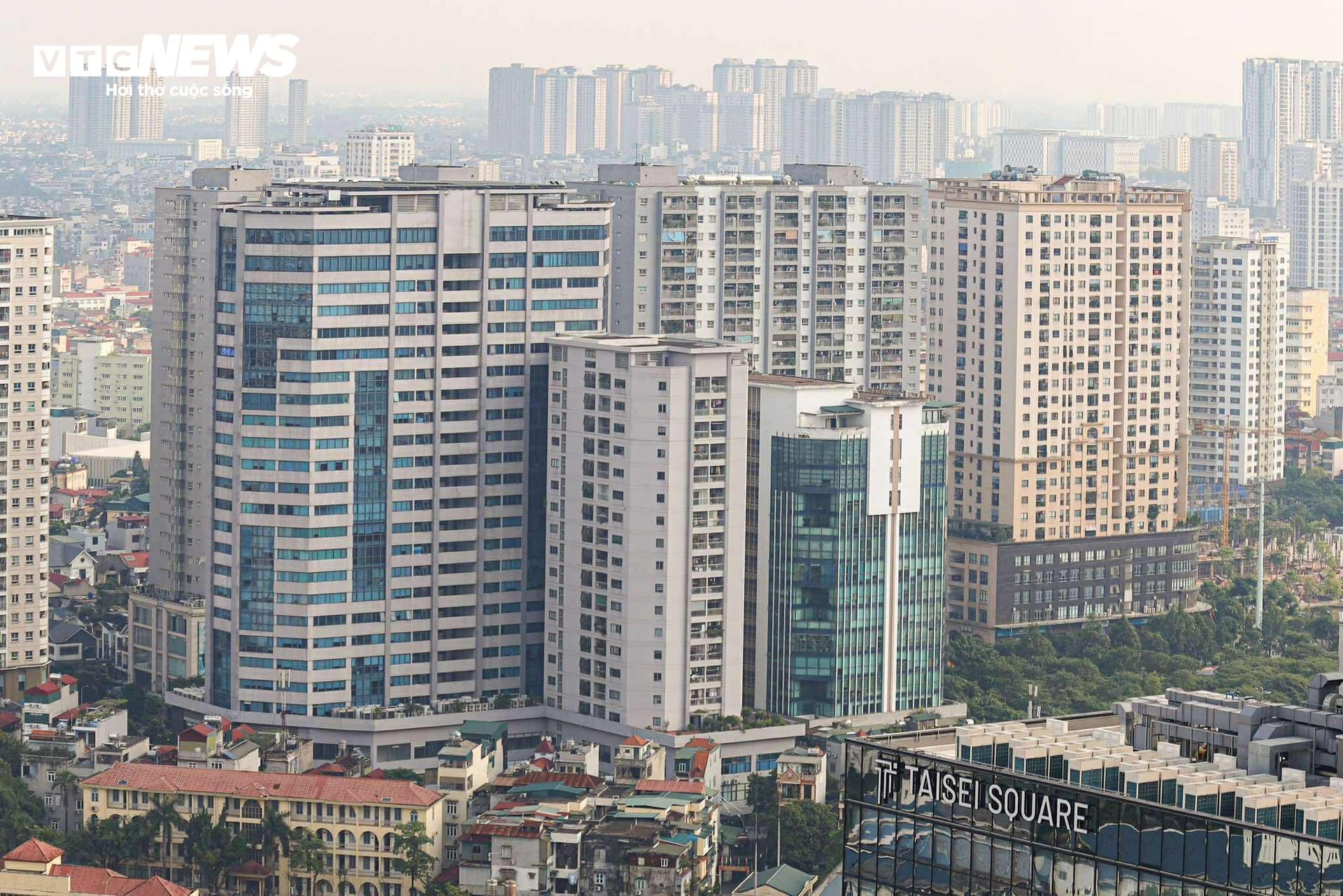 Không nên dùng hết số tiền hiện có để mua nhà. (Ảnh: Minh Đức).