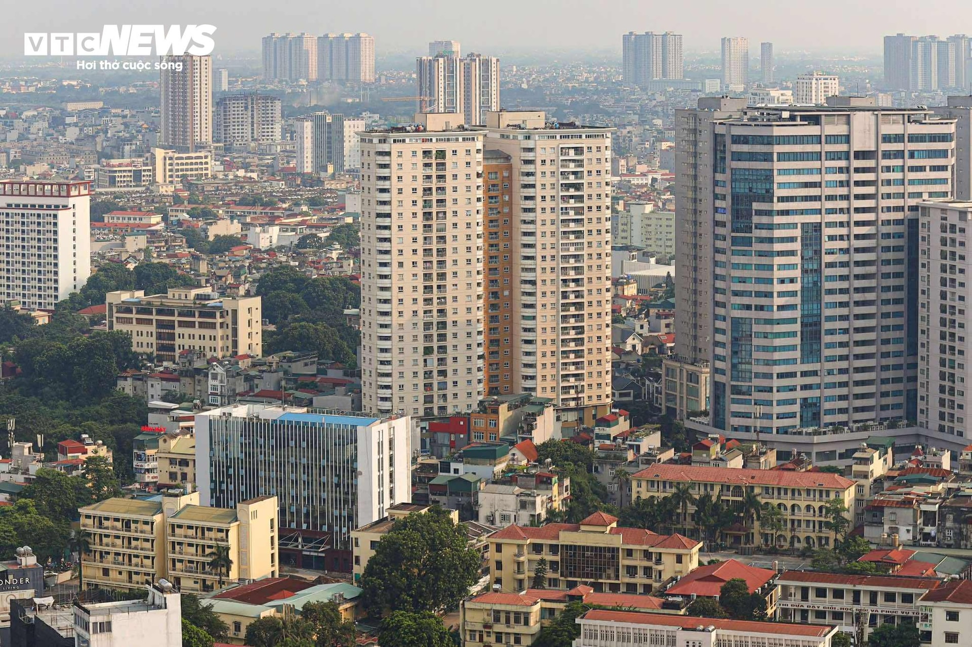 Người mua nhà nên vay tối đa 50% giá trị căn hộ để đảm bảo tính an toàn. (Ảnh: Minh Đức).