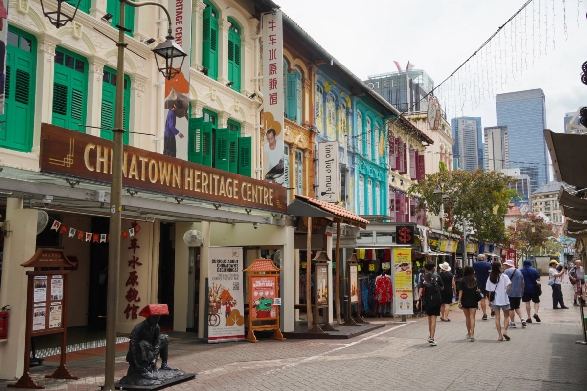 giới trẻ trung quốc đổ xô đến singapore, bất chấp giá cả đắt đỏ hình ảnh 2 gioi tre trung quoc do xo den singapore, bat chap gia ca dat do hinh anh 2