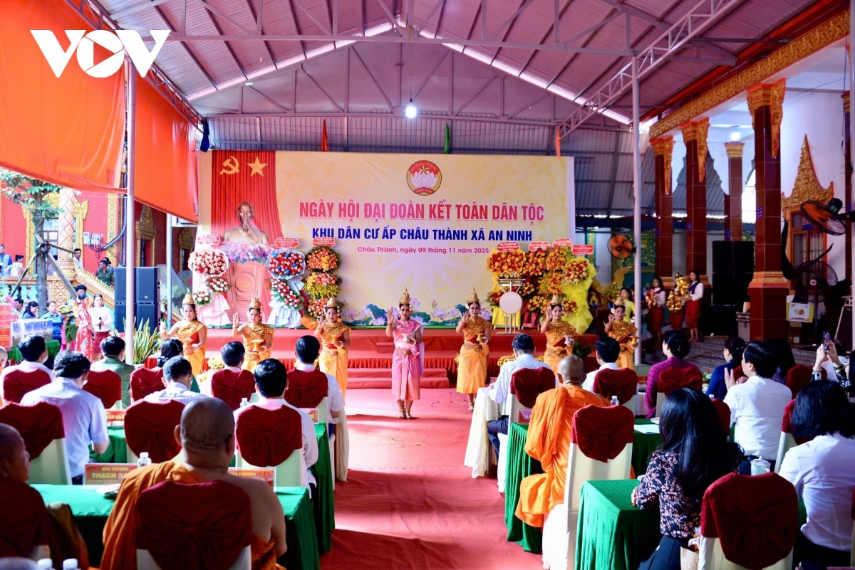 chu tich quoc hoi mat tran to quoc can phat huy toi da quyen lam chu cua nhan dan hinh anh 1