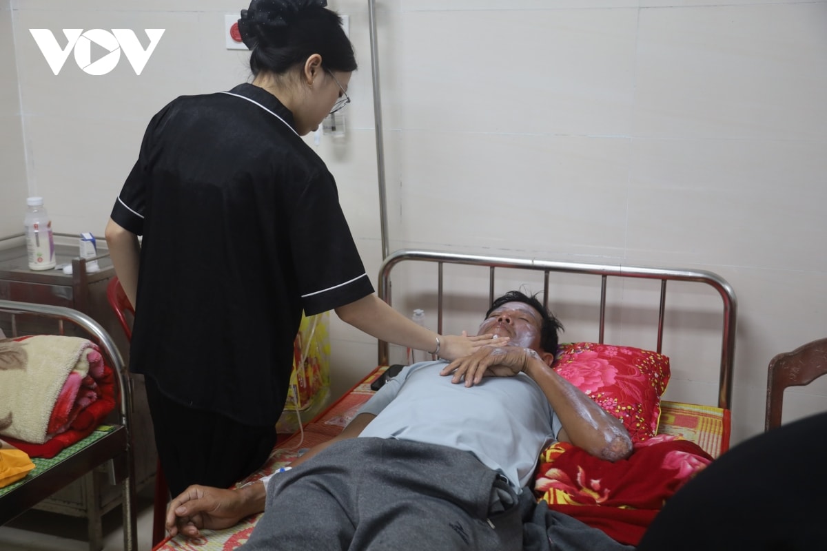 kỳ tích trên biển của 3 ngư dân lý sơn từ cõi chết trở về hình ảnh 4 ky tich tren bien cua 3 ngu dan ly son tu coi chet tro ve hinh anh 4