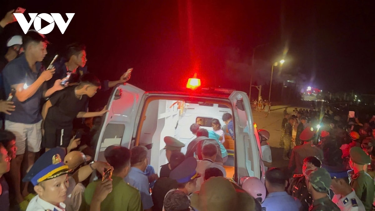 kỳ tích trên biển của 3 ngư dân lý sơn từ cõi chết trở về hình ảnh 6 ky tich tren bien cua 3 ngu dan ly son tu coi chet tro ve hinh anh 6