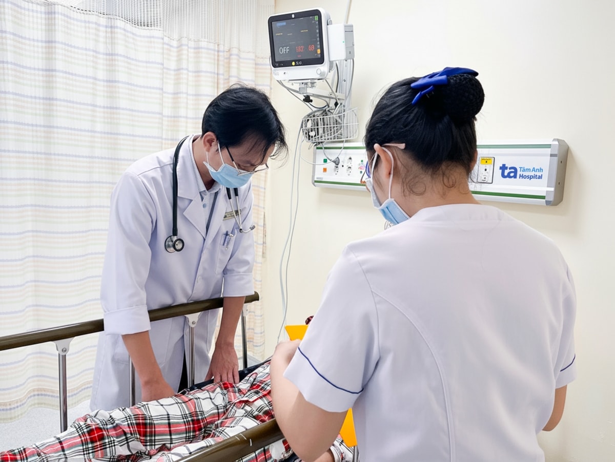 vụ cấp cứu sau ăn bánh mì hơn 230 người nhập viện ở 13 bệnh viện hình ảnh 1 vu cap cuu sau an banh mi hon 230 nguoi nhap vien o 13 benh vien hinh anh 1