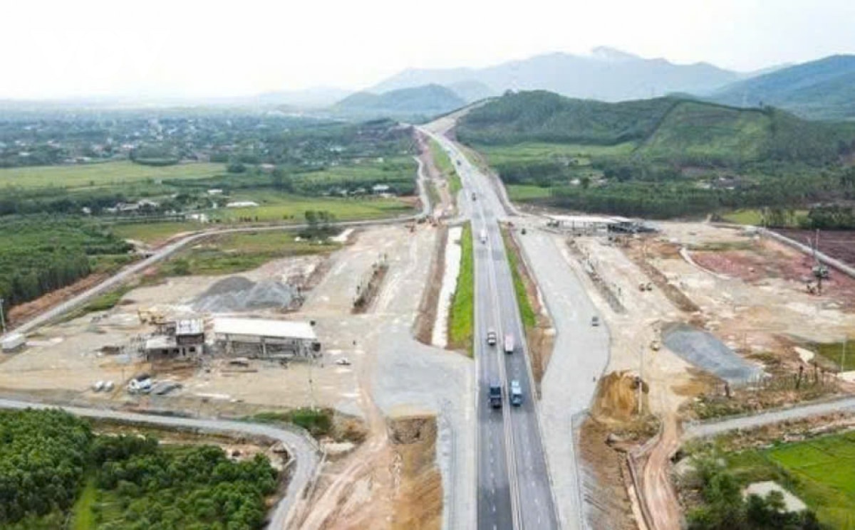 vuong mat bang, nhieu tram dung nghi cao toc bac - nam tiep tuc cham tien do hinh anh 3