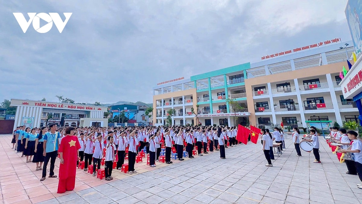 Dau tu truong noi tru vung bien bao dam cong bang giao duc hinh anh 2