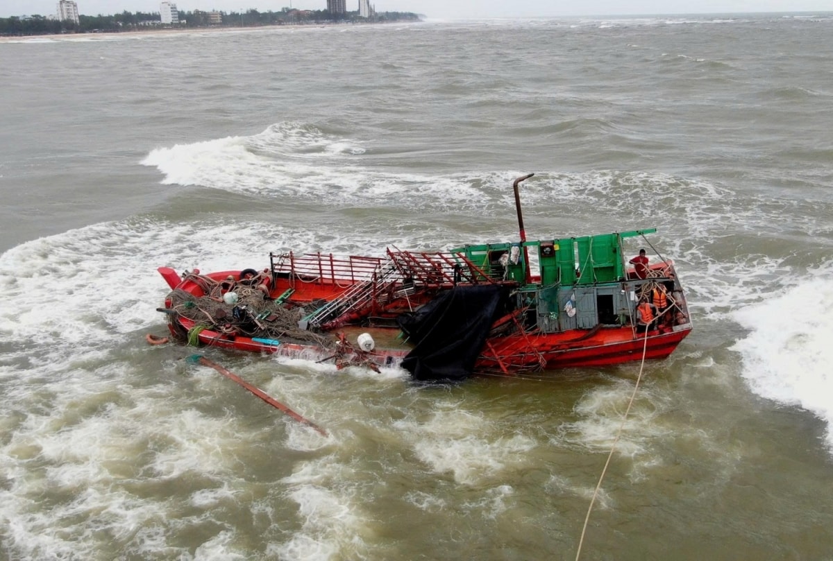 quang tri cuu 8 ngu dan bi chim tau khi dang vao cua nhat le hinh anh 1