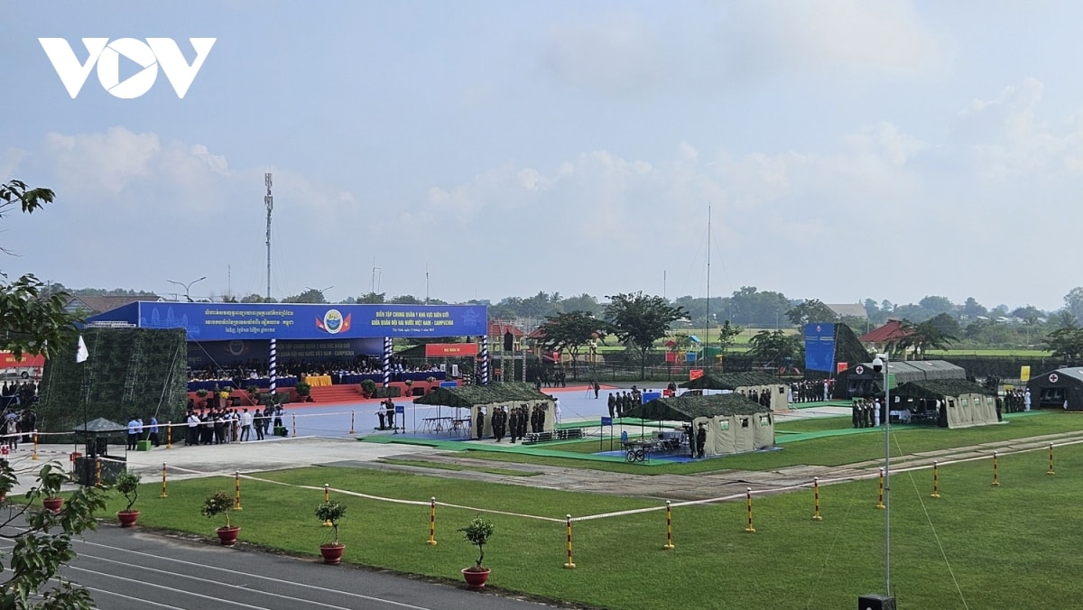 sac mau huu nghi viet nam - campuchia tren tuyen bien gioi tay ninh hinh anh 4