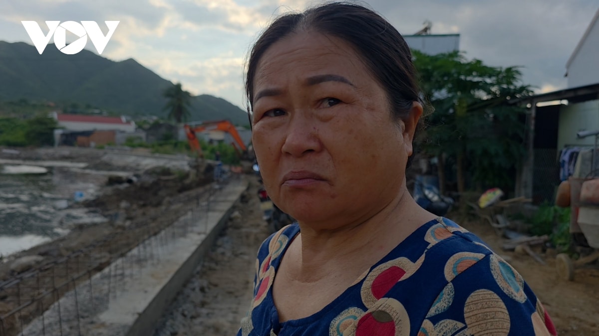 dòng nước thải đen ngòm từ bãi rác tấn công khu dân cư và đổ ra biển nha trang hình ảnh 5 dong nuoc thai den ngom tu bai rac tan cong khu dan cu va do ra bien nha trang hinh anh 5