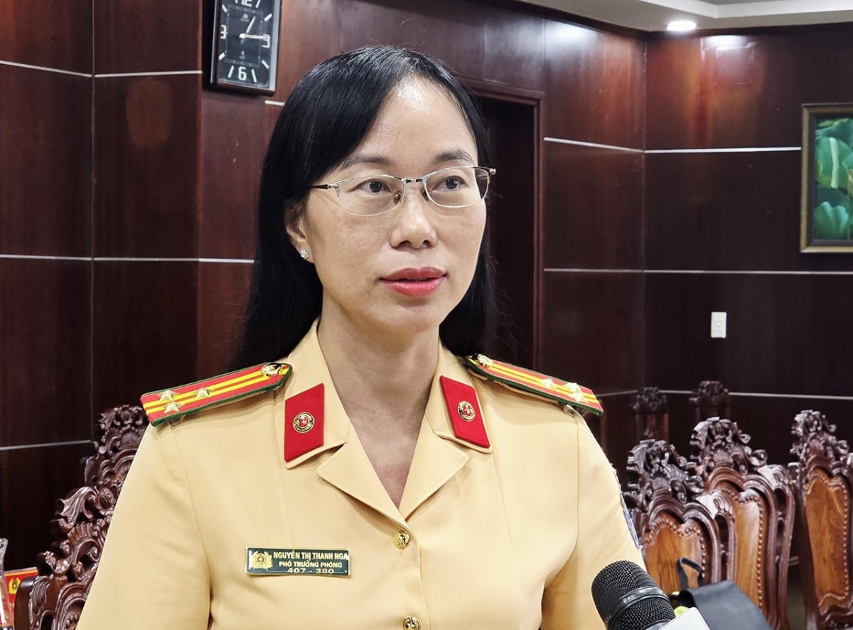 tp.hcm hỗ trợ người dân mất gplx chuyển sang thẻ pet hình ảnh 1 tp.hcm ho tro nguoi dan mat gplx chuyen sang the pet hinh anh 1