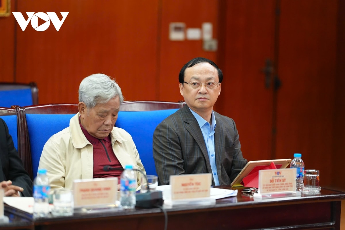 hoi nghi gop y du thao van kien Dai hoi xiv cua Dang tai vov hinh anh 1