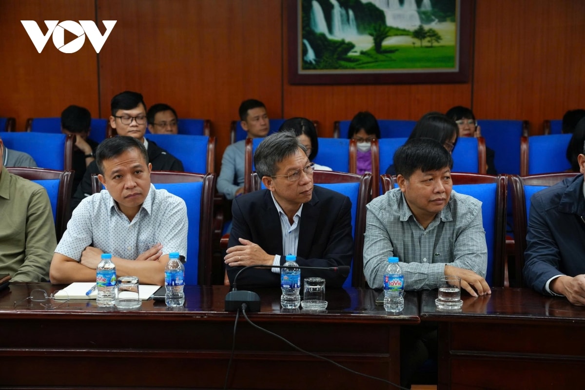 hoi nghi gop y du thao van kien Dai hoi xiv cua Dang tai vov hinh anh 22