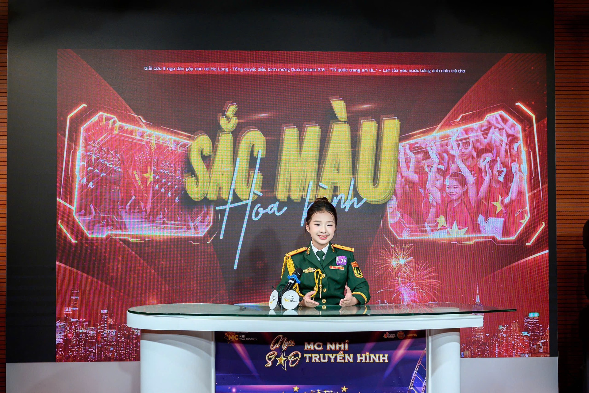 Cô bé 10 tuổi đến từ Quảng Ninh gây ấn tượng với phần thể hiện về vua Ngô Quyền.