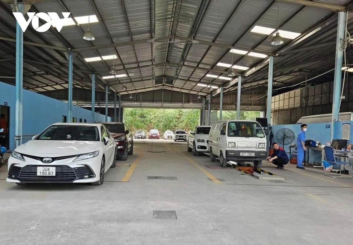 De xuat lo trinh tieu chuan khi thai moi cho o to ha noi va tp.hcm di truoc hinh anh 1