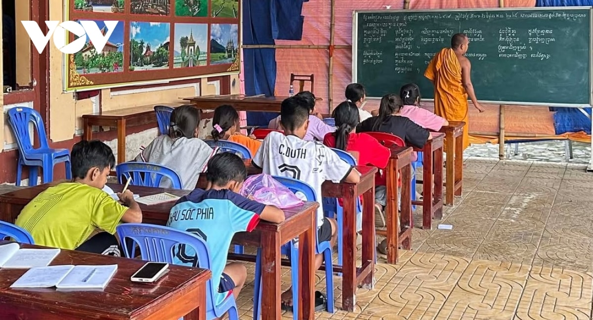 nhung nha giao dac biet bao ton van hoa khmer hinh anh 6