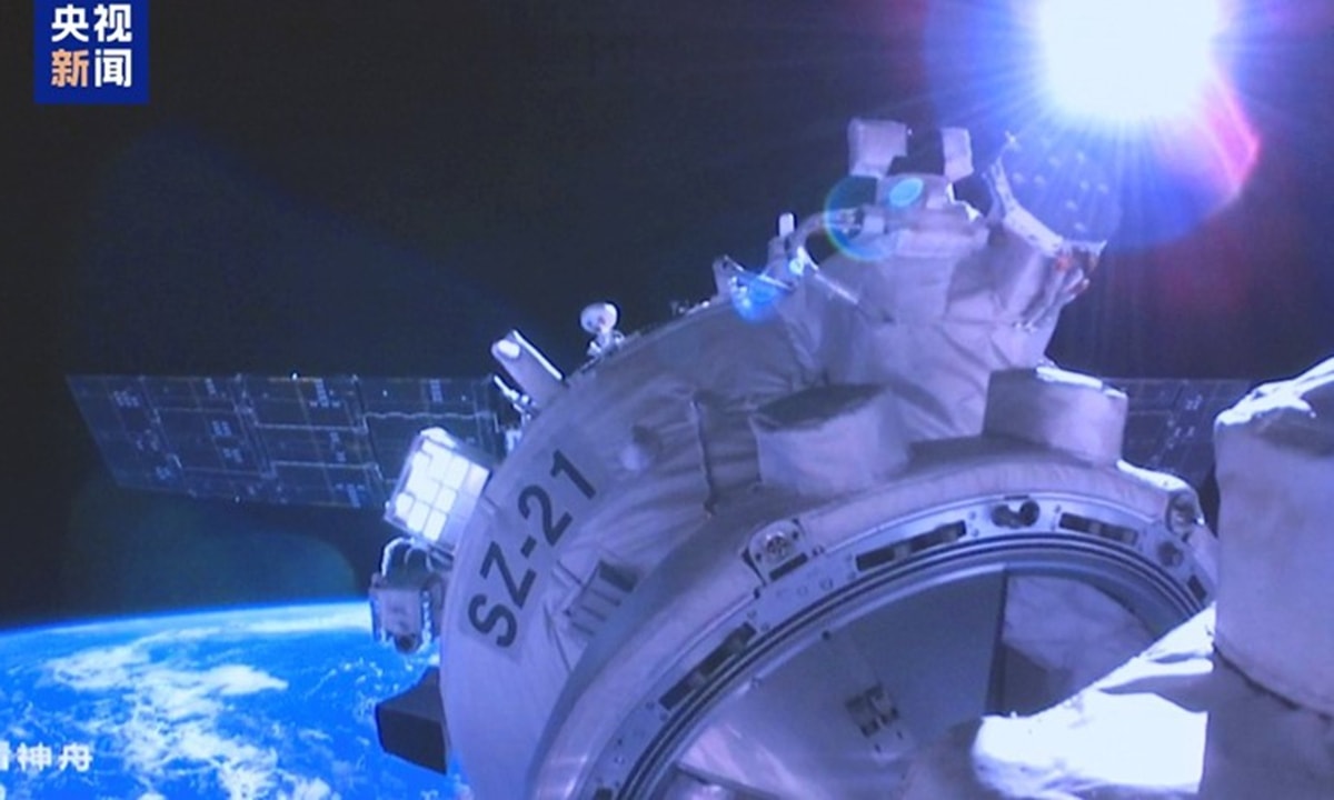 trung quốc đẩy sớm kế hoạch phóng tàu thần châu-22 hình ảnh 1 trung quoc day som ke hoach phong tau than chau-22 hinh anh 1