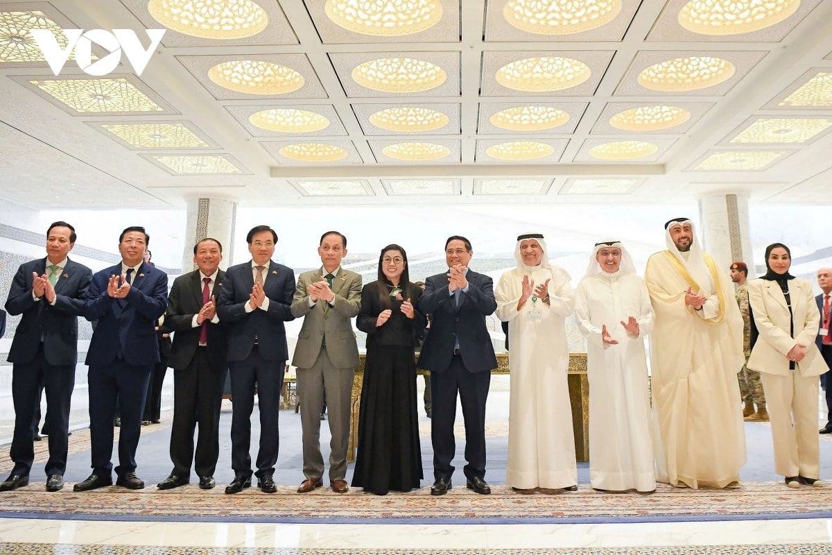 toan canh chuyen tham chinh thuc kuwait cua thu tuong pham minh chinh va phu nhan hinh anh 8