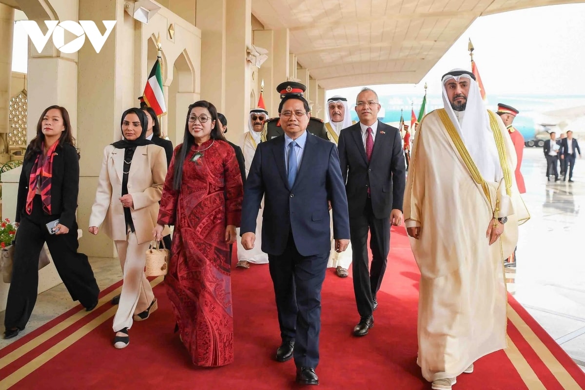 toan canh chuyen tham chinh thuc kuwait cua thu tuong pham minh chinh va phu nhan hinh anh 1