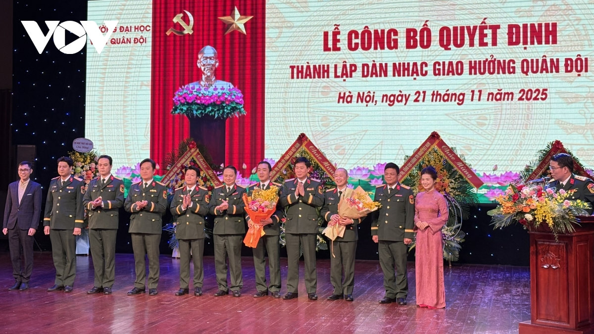 thanh lap dan nhac giao huong quan doi hinh anh 2