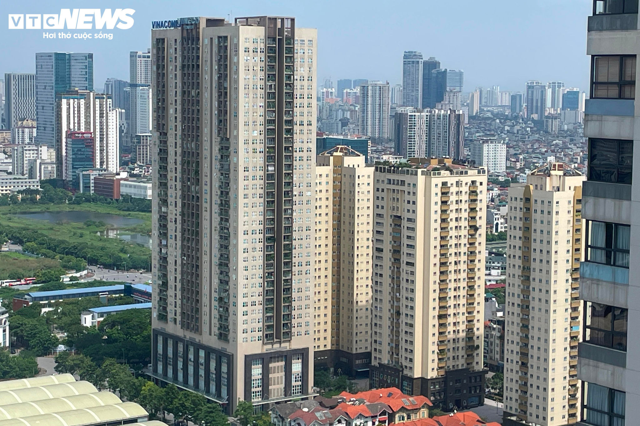 Giá chung cư Hà Nội đang có xu hướng chững lại. (Ảnh: Minh Đức).