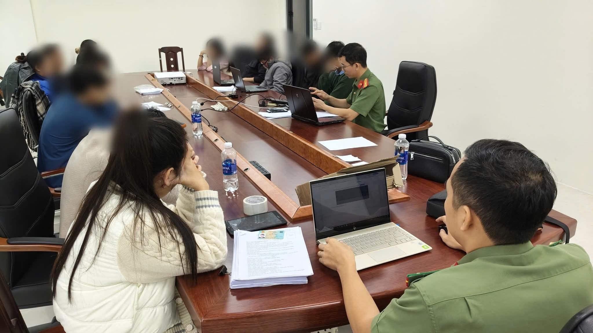 Đường dây lừa đảo vừa bị Công an TP Đà Nẵng triệt phá. (Ảnh: C.A)