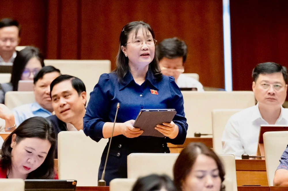 Dbqh de nghi cam san xuat, kinh doanh thuoc la dien tu va thuoc la nong hinh anh 2