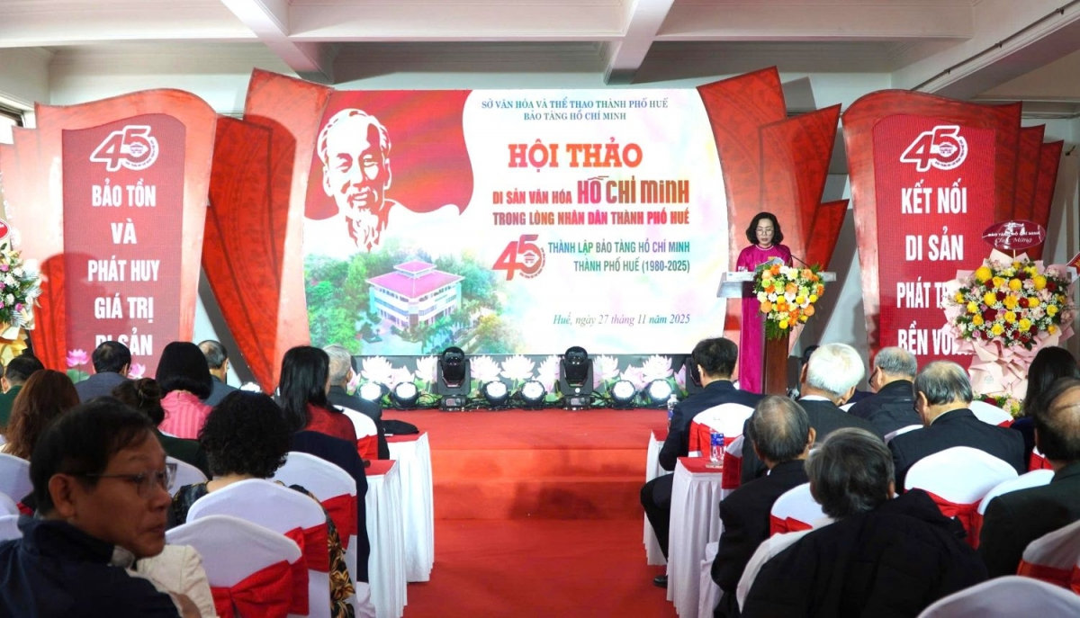 di san chu tich ho chi minh trong long nguoi dan hue hinh anh 3