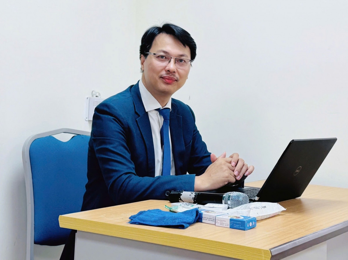 mua lu mien trung tin gia bung phat, nhieu loan cong tac cuu tro hinh anh 3