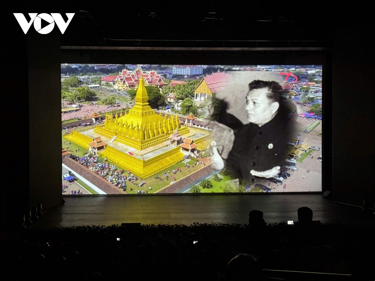 phu nhân ngô phương ly dự khai mạc tuần phim việt nam tại lào hình ảnh 2 phu nhan ngo phuong ly du khai mac tuan phim viet nam tai lao hinh anh 2