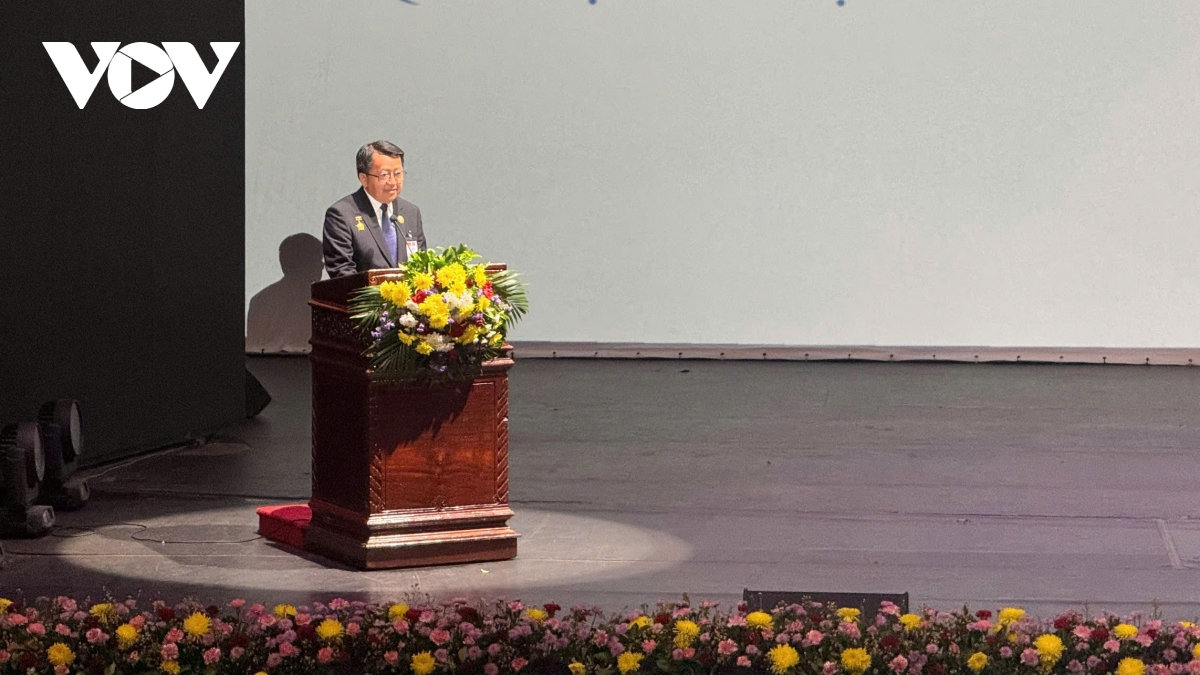 phu nhân ngô phương ly dự khai mạc tuần phim việt nam tại lào hình ảnh 3 phu nhan ngo phuong ly du khai mac tuan phim viet nam tai lao hinh anh 3