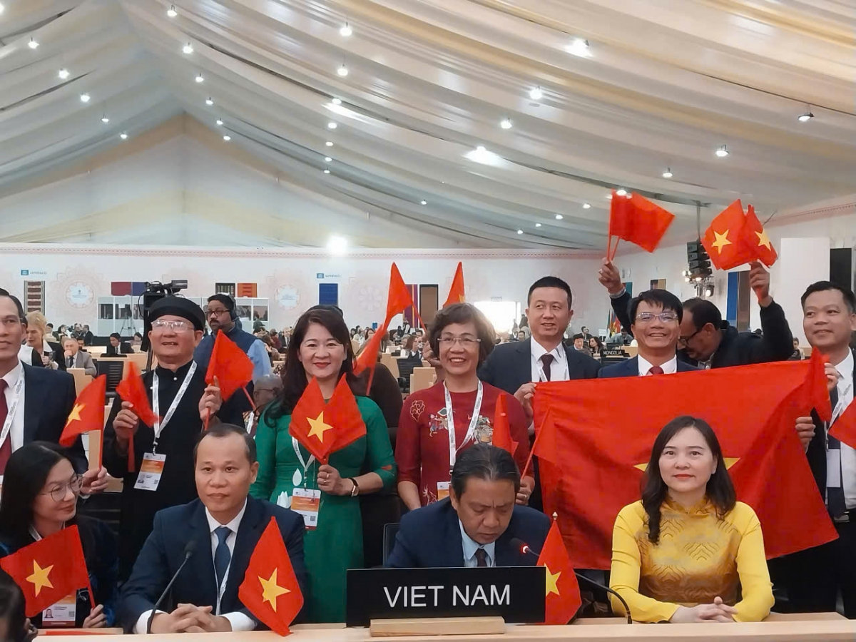 unesco chinh thuc vinh danh nghe lam tranh dan gian Dong ho cua viet nam hinh anh 1
