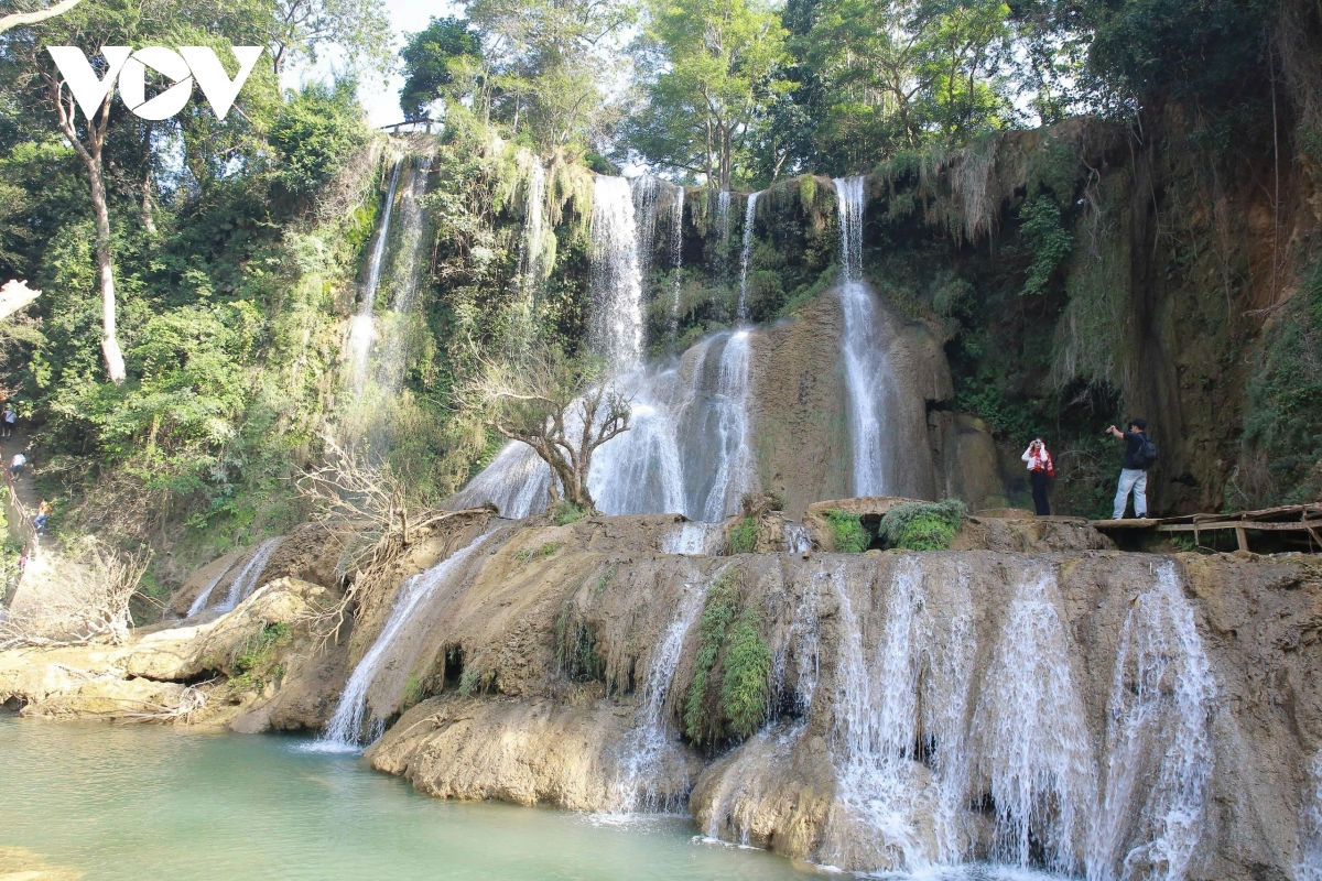 moc chau lan 3 duoc vinh danh Diem den thien nhien khu vuc hang dau the gioi hinh anh 3