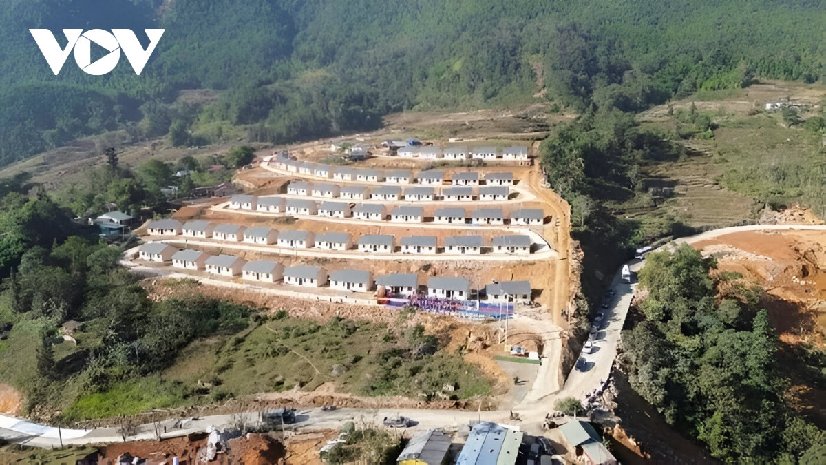 60 ho dan o xa den sang, lao cai chinh thuc an cu sau thien tai hinh anh 1