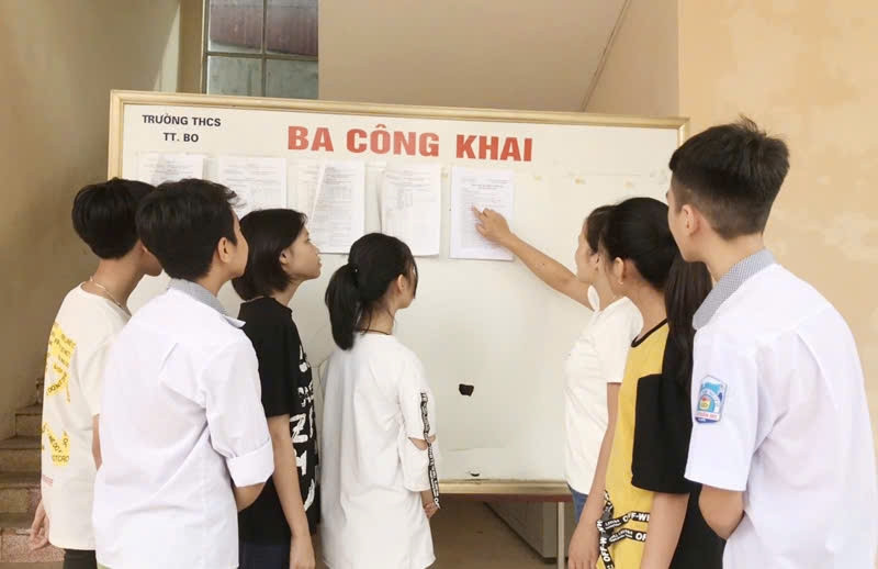 miễn học phí nhưng phụ huynh vẫn nặng gánh vì chi phí tăng hình ảnh 3 mien hoc phi nhung phu huynh van nang ganh vi chi phi tang hinh anh 3