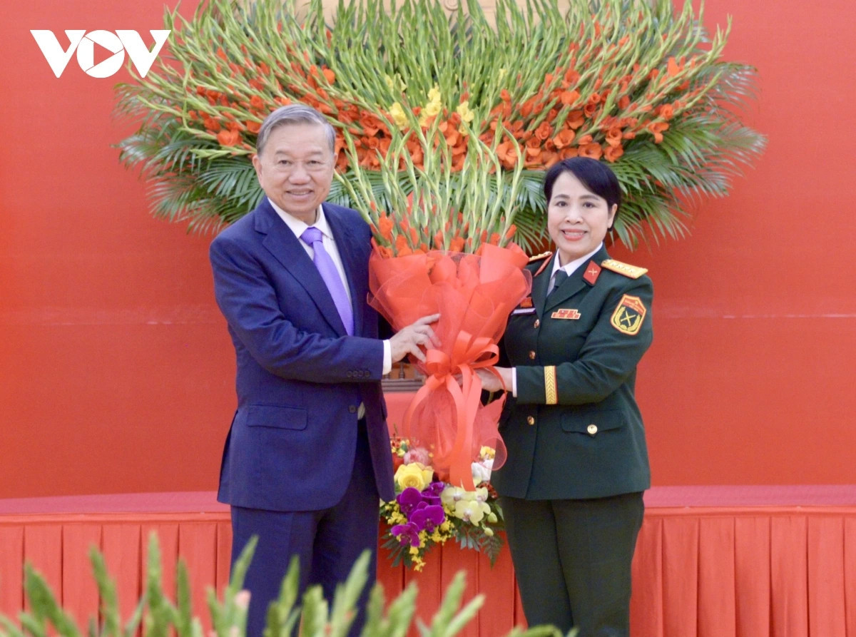 Phát huy truyền thống 'Yêu nước, đoàn kết, sáng tạo, trung hậu, đảm đang' - 2