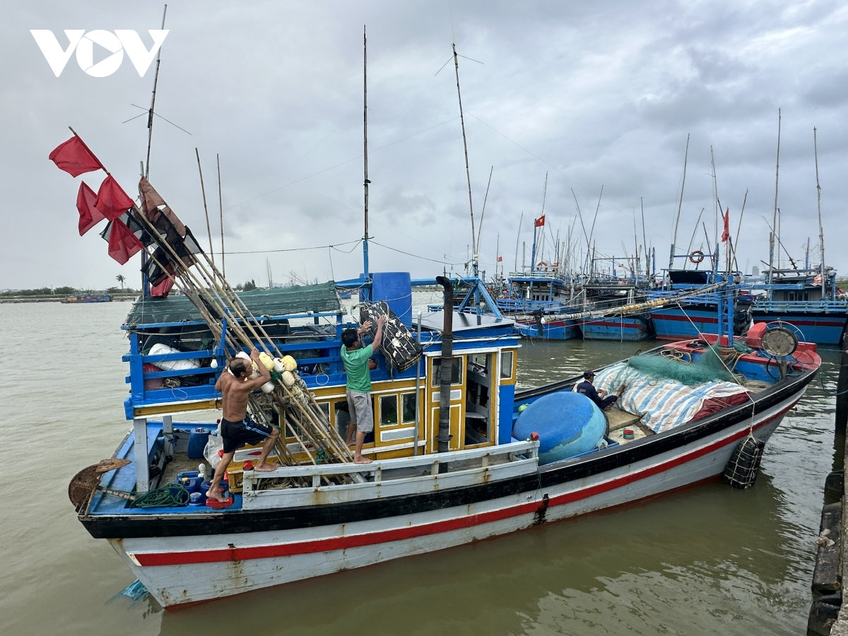 bão tan, lũ rút, ngư dân Đắk lắk ra khơi vụ cá bắc, đẩy mạnh chống khai thác iuu hình ảnh 2 bao tan, lu rut, ngu dan Dak lak ra khoi vu ca bac, day manh chong khai thac iuu hinh anh 2