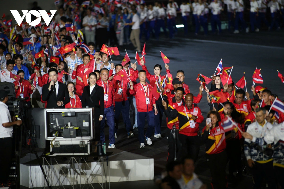 be mac sea games 33 Doan the thao viet nam dung thu 3 toan doan hinh anh 42