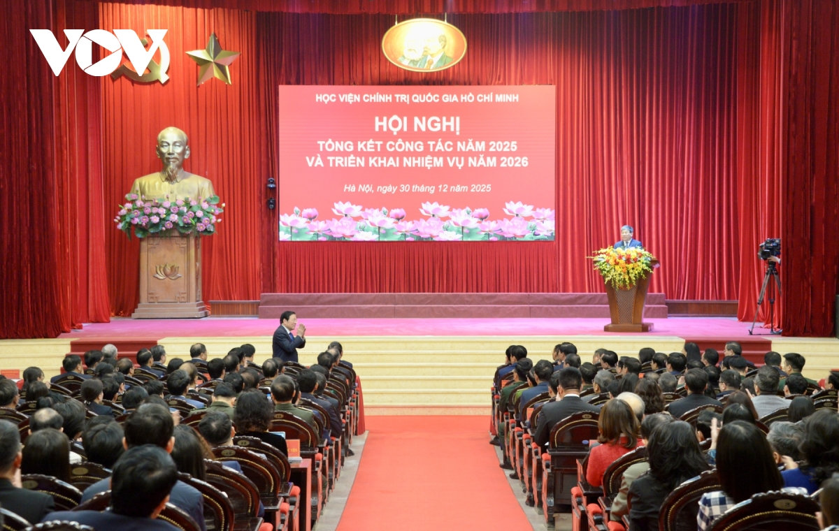 tổng bí thư trao huân chương lao động hạng nhất cho học viện chính trị quốc gia hồ chí minh hình ảnh 3 tong bi thu trao huan chuong lao dong hang nhat cho hoc vien chinh tri quoc gia ho chi minh hinh anh 3