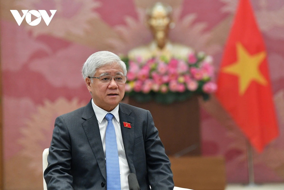 Ủy viên Bộ Chính trị, Phó Bí thư Thường trực Đảng ủy Quốc hội, Phó Chủ tịch Thường trực Quốc hội Đỗ Văn Chiến trả lời phỏng vấn Đài Tiếng nói Việt Nam (VOV).