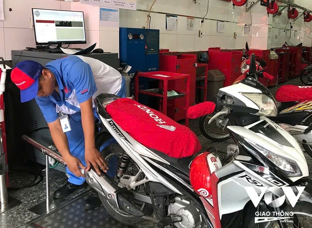 bắt đầu kiểm định khí thải xe máy ngay trong năm nay, người dân cần chuẩn bị gì hình ảnh 3 bat dau kiem dinh khi thai xe may ngay trong nam nay, nguoi dan can chuan bi gi hinh anh 3