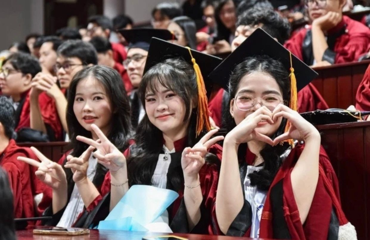 Sinh viên Đại học Khoa học Tự nhiên (Đại học Quốc gia TP.HCM) trong lễ tốt nghiệp, tháng 12/2025. Ảnh:HCMUS.