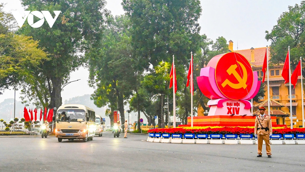 ha noi dung camera ai kich hoat lan song xanh dam bao atgt phuc vu Dai hoi xiv hinh anh 5