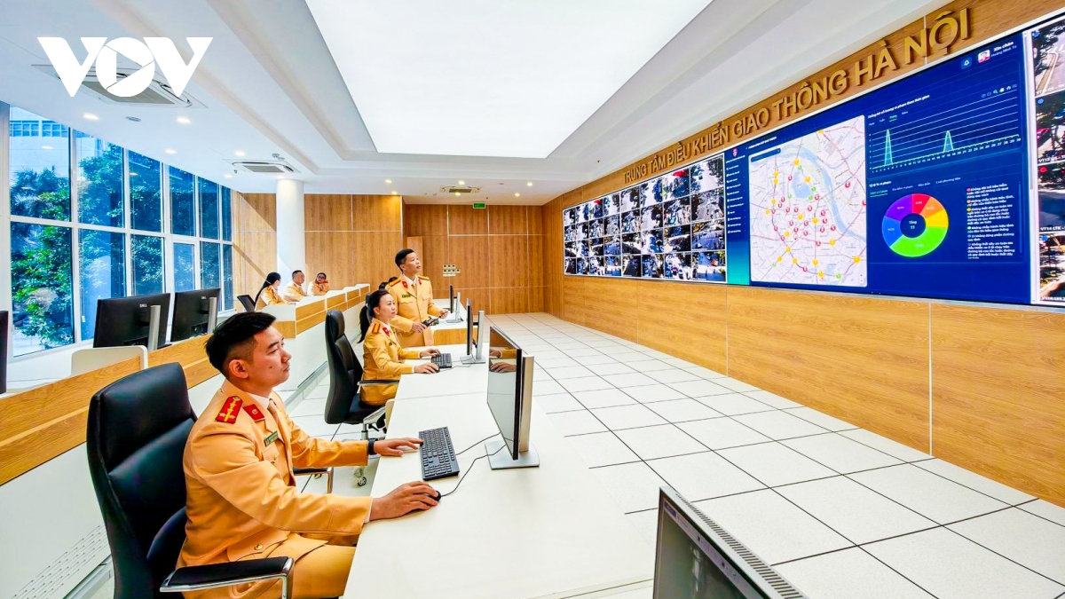 ha noi dung camera ai kich hoat lan song xanh dam bao atgt phuc vu Dai hoi xiv hinh anh 12