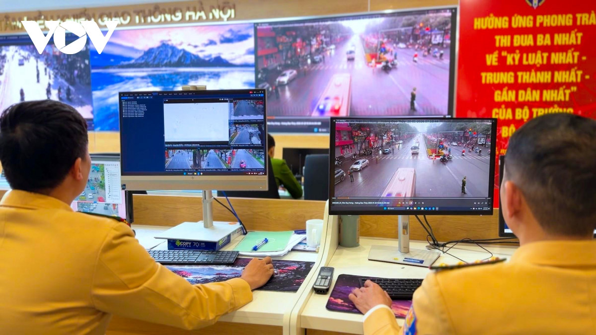 ha noi dung camera ai kich hoat lan song xanh dam bao atgt phuc vu Dai hoi xiv hinh anh 3