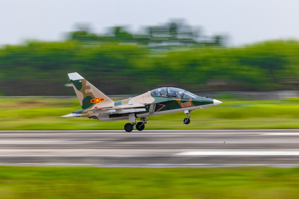 Máy bay Yak-130 (ảnh: Trung Sơn TTXVN)