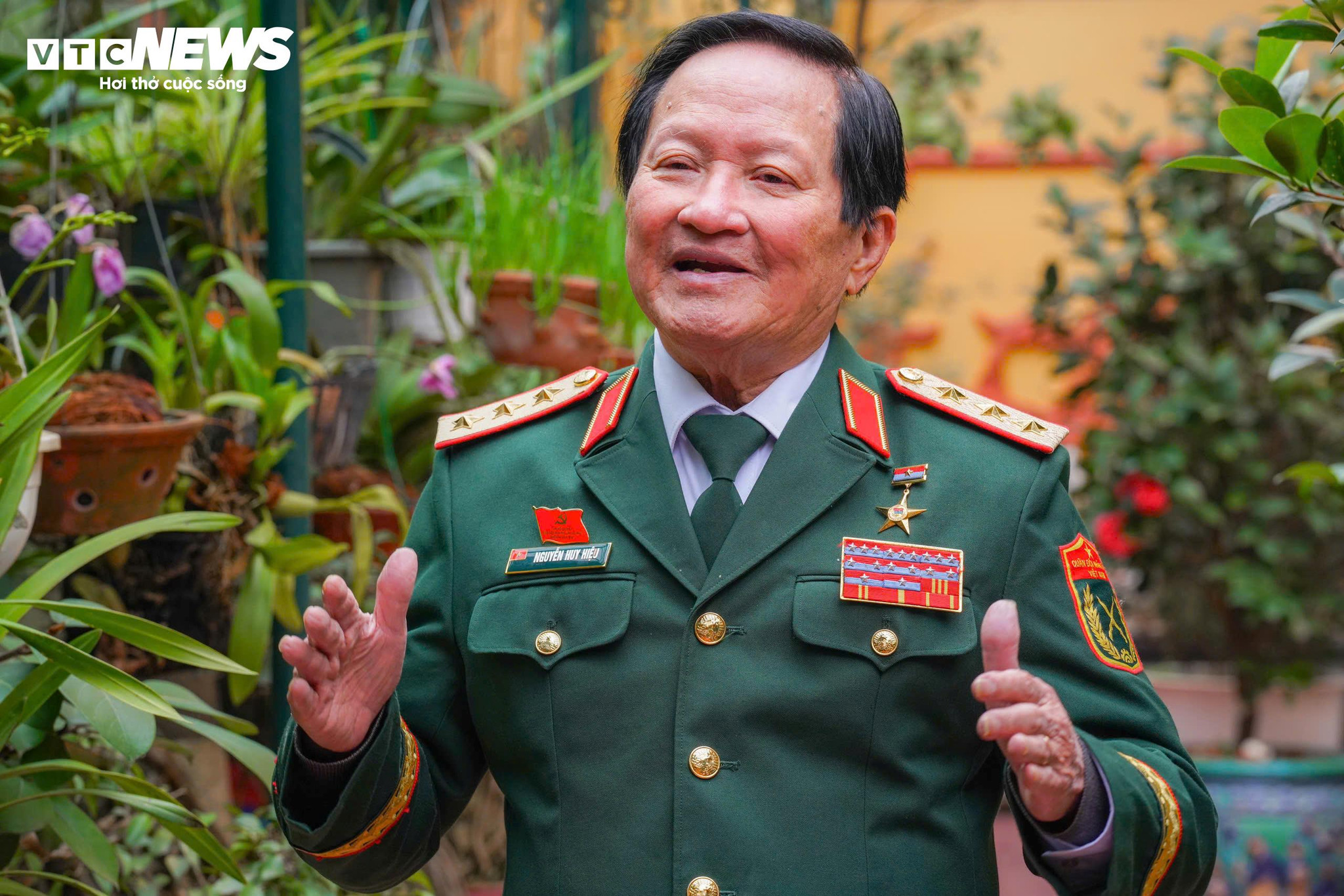 Thượng tướng, Viện sĩ, Anh hùng Lực lượng vũ trang nhân dân Nguyễn Huy Hiệu, nguyên Ủy viên Trung ương Đảng, nguyên Thứ trưởng Bộ Quốc phòng (Ảnh: Minh Quang)
