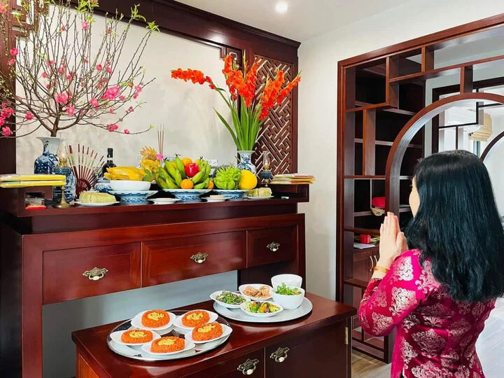 Rằm tháng Chạp là dịp lễ quan trọng trước Tết Nguyên đán. (Ảnh: Dreamstime)