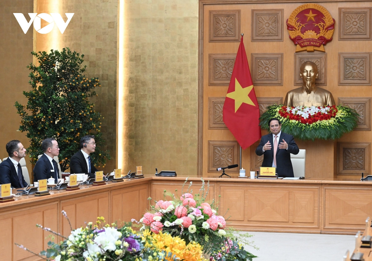 thu tuong viet nam uu tien linh vuc nang luong xanh, sach, chip ban dan hinh anh 3