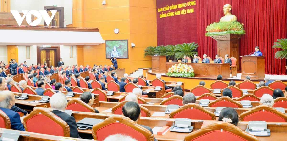 tong bi thu moi chinh sach deu huong toi muc tieu khong de ai bi bo lai phia sau hinh anh 3