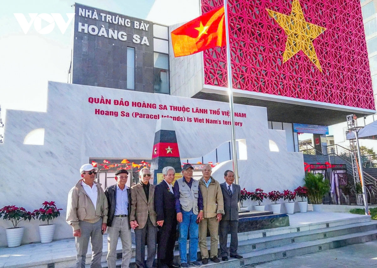 khánh thành công trình biển tên ubnd Đặc khu hoàng sa tại nhà trưng bày hoàng sa hình ảnh 2 khanh thanh cong trinh bien ten ubnd Dac khu hoang sa tai nha trung bay hoang sa hinh anh 2