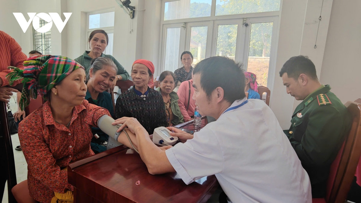 hon 5.000 suat qua tet den voi dong bao vung bien son la hinh anh 3